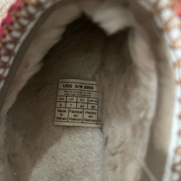 UGG Tasman Slippers - Picture 6 of 7